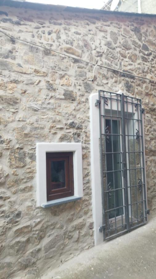 La Pietra Di Sersa Quaratica Екстериор снимка